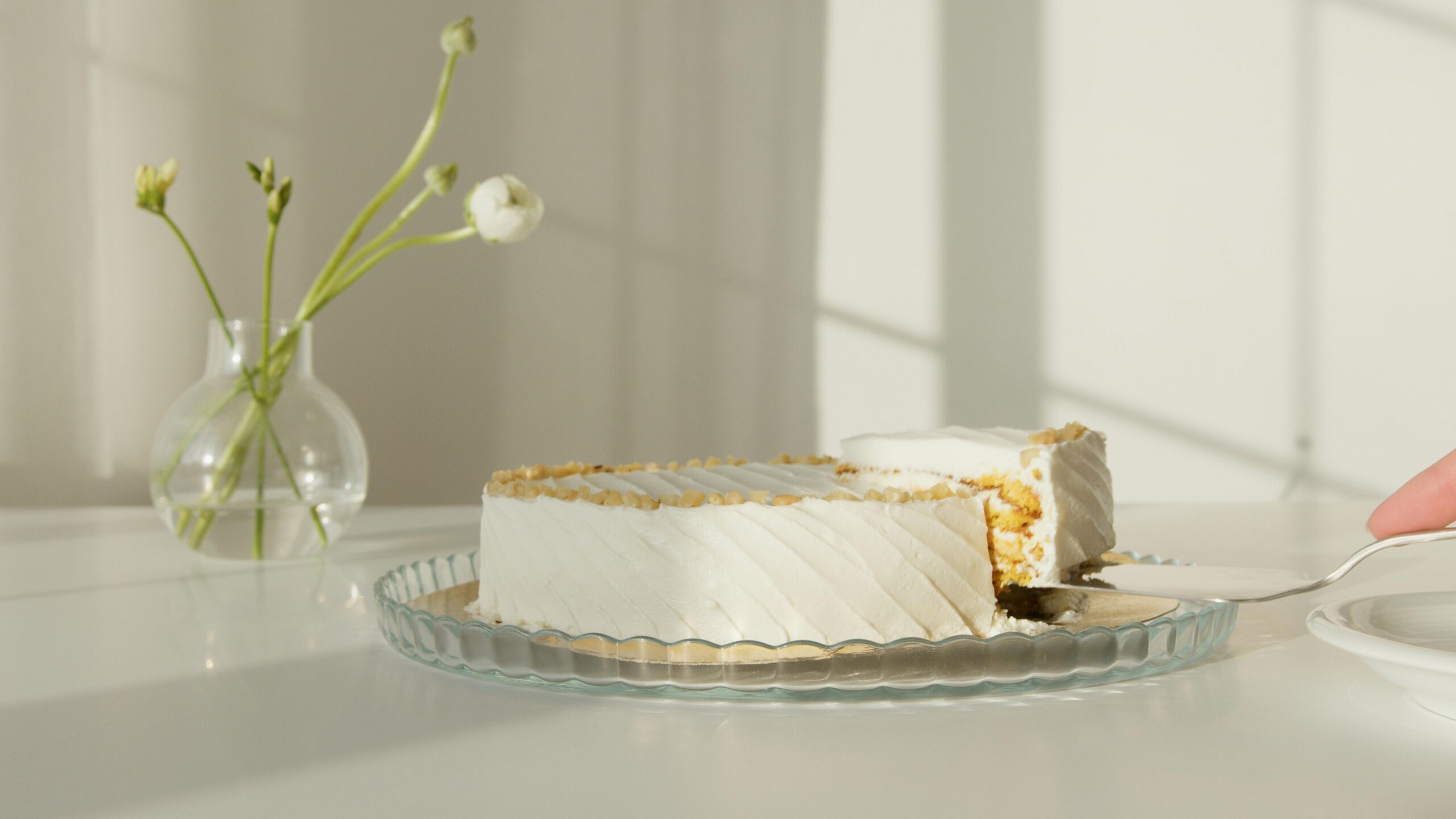 "Online cake delivery by the best cake supply store in Trivandrum."